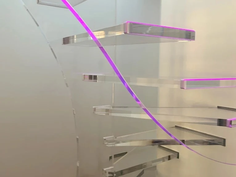 Escalier en verre PVC sur mesure Paris